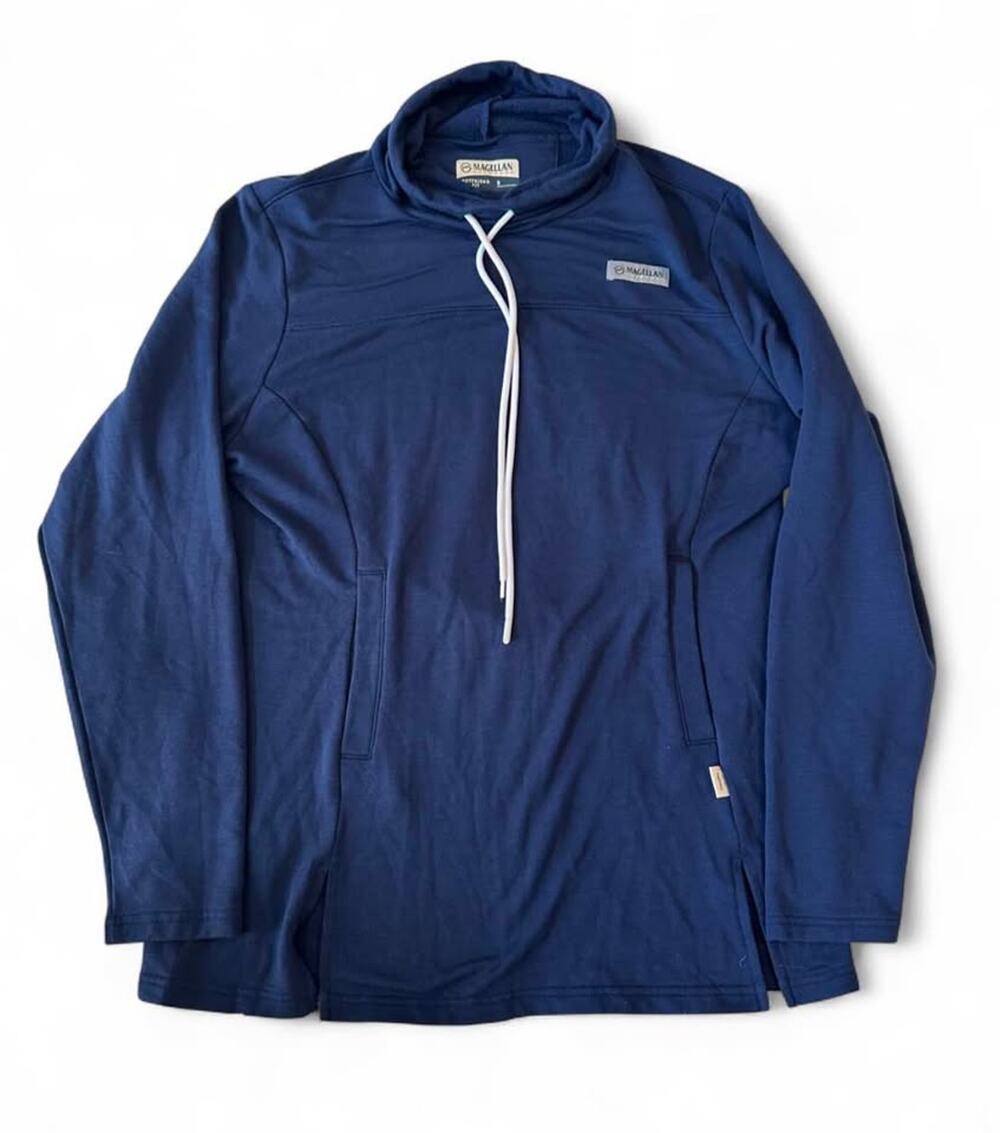 Women's Magellan Outdoors Boyfriend Fit Pullover - Size S